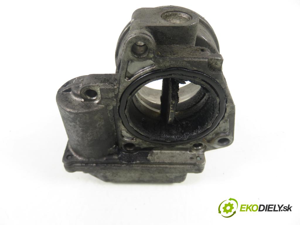 VW GOLF V (1K1) HB 2007 77,00 1.9 TDI - BXE 1896,00 Škrtiaca klapka 03G128063C ; A2C53099815 (Škrtiaca klapka)