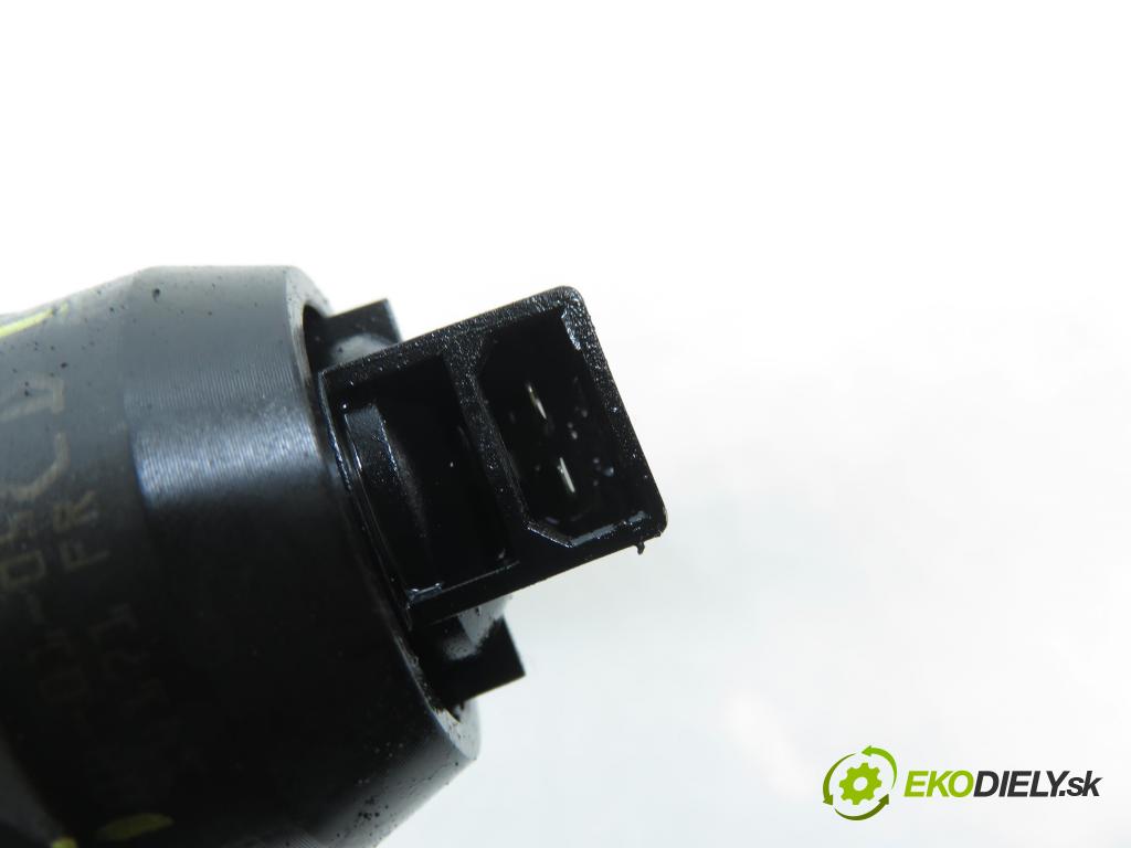 VW SHARAN (7M8, 7M9, 7M6) MINIVAN 2004 96,00 1.9 TDI PD 130 - ASZ 1896,00 Vstrekovač 038130073BA ; 0414720216 (Vstrekovač paliva)