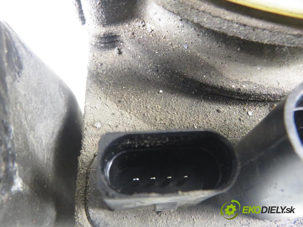 SKODA FABIA I SEDAN (6Y3) SEDAN 2006 47,00 1.2 - AZQ 1198,00 Pumpa servočerpadlo 6Q0423155AH