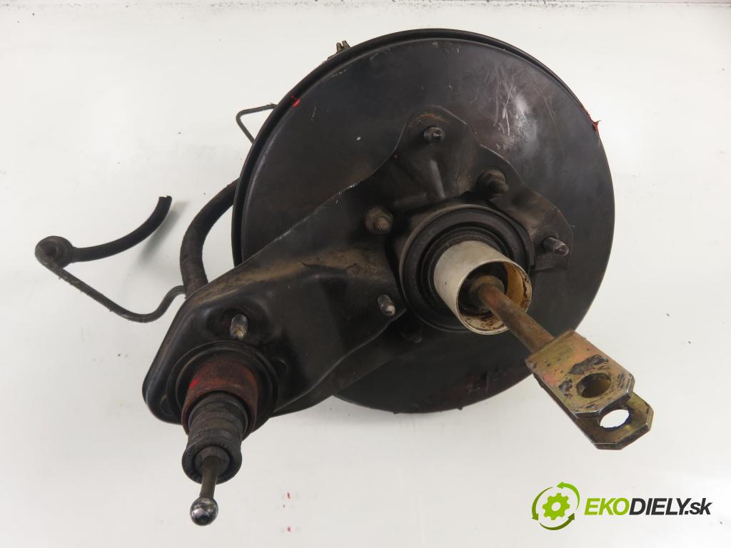 VW PASSAT B3/B4 Variant (3A5, 35I) KOMBI 1994 74,00 1.6 - AEK 1595,00 Posilovač (Servočerpadlo)