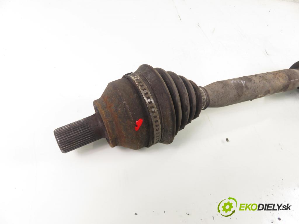 FORD FOCUS C-MAX (DM2) MINIVAN 2003 88,00 1.8 - CSDA 1798,00 Poloos PP