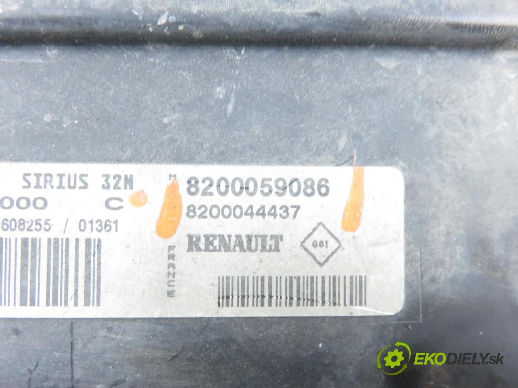 RENAULT MEGANE I (BA0/1_) HB 2002 70,00 1.4 16V 95 - K4J 750 1390,00 Riadiaca jednotka Motor S110138000C ; 8200059086