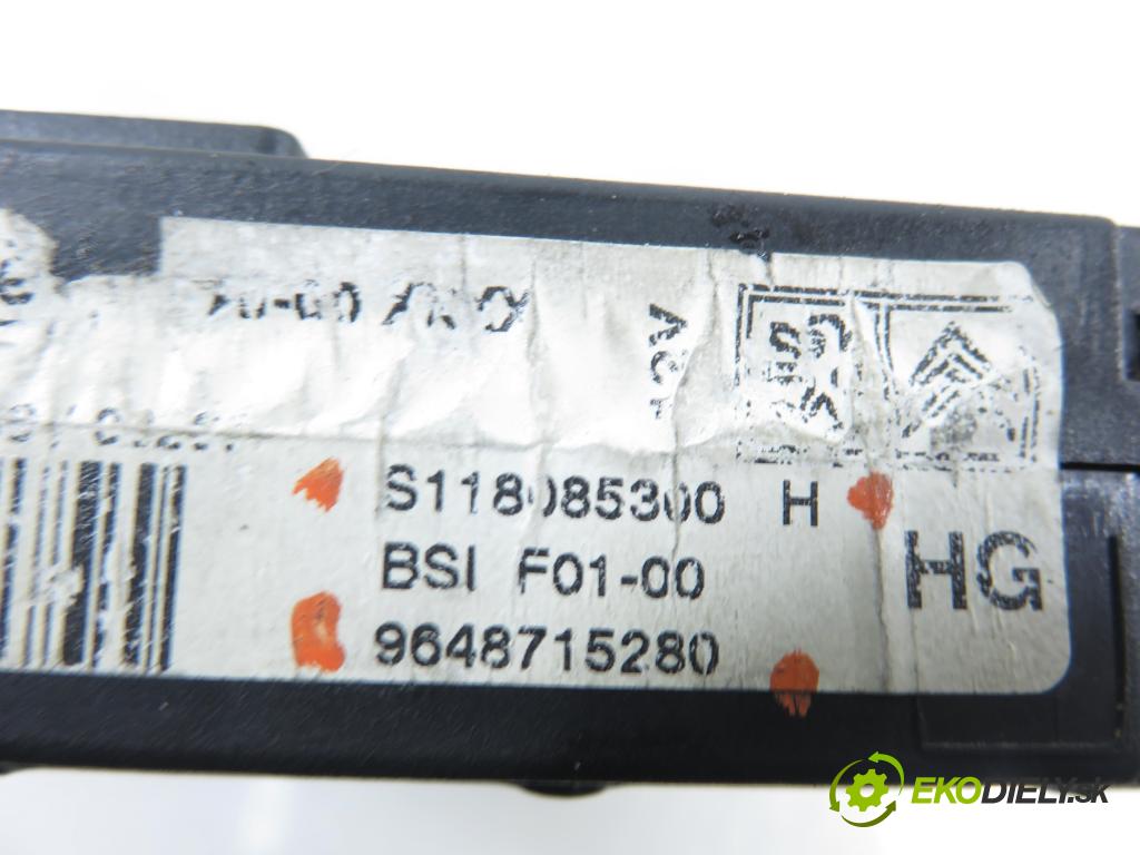 CITROEN C3 I (FC_) HB 2003 44,00 1.1 i - HFX (TU1JP) 1124,00 MODUL BSI 9648715280 ; S118085300H