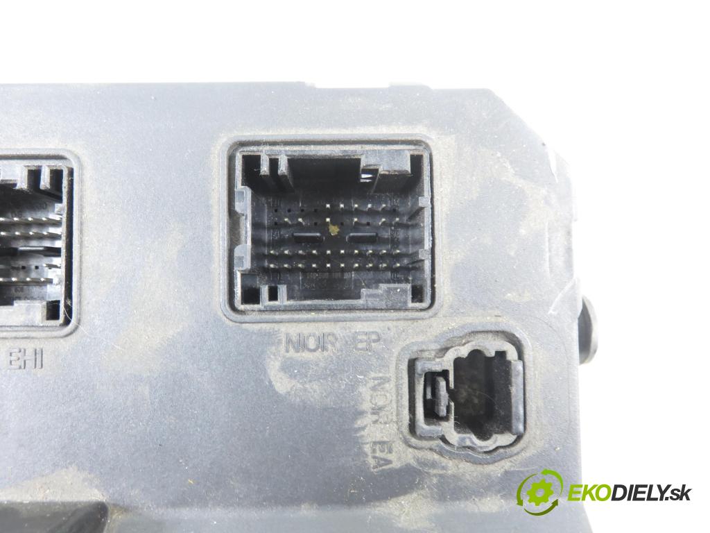 CITROEN C3 I (FC_) HB 2003 44,00 1.1 i - HFX (TU1JP) 1124,00 MODUL BSI 9648715280 ; S118085300H