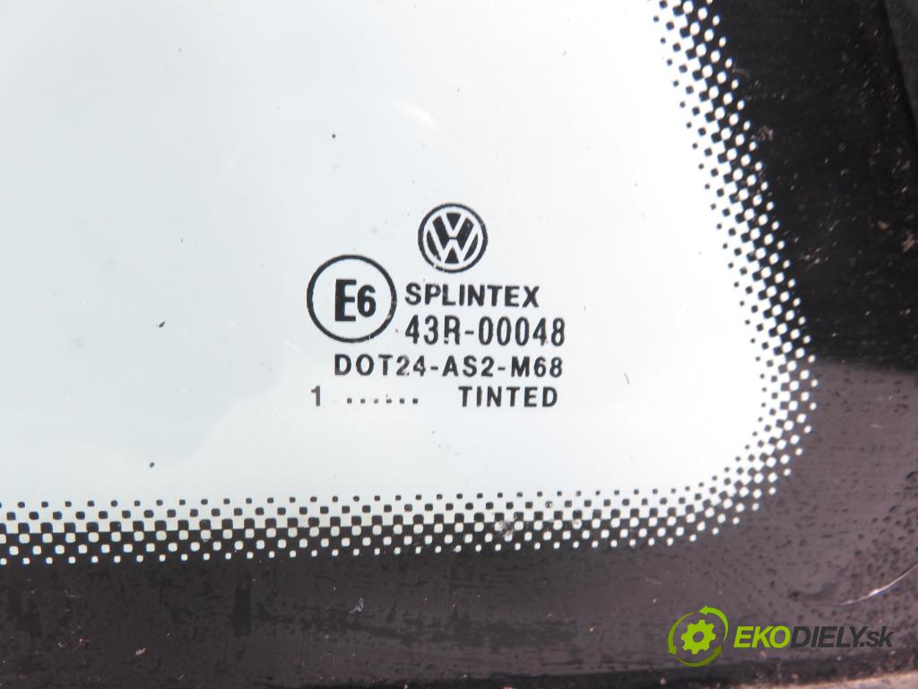 VW PASSAT B5.5 Variant (3B6) KOMBI 2002 110,00 2.5 TDI 4motion - AKN 2496,00 Okno dverí LT