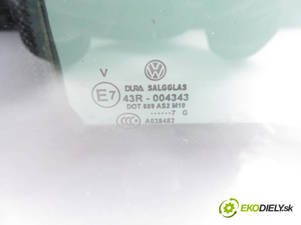 VW CADDY III Variant (2KB, 2KJ, 2CB, 2CJ) KOMBIVAN 2007 77,00 1.9 TDI PD 105 1896,00 Okno Dvere posúvne P 2K0847758R