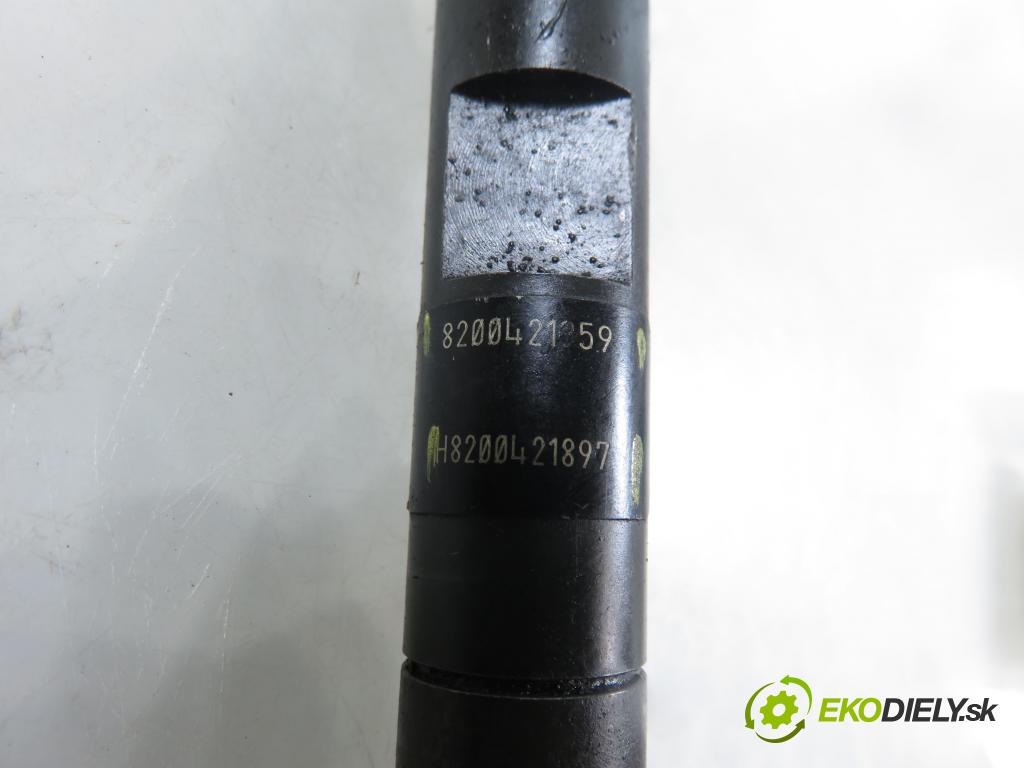 RENAULT MEGANE II (BM0/1_, CM0/1_) HB 2005 63,00 1.5 dCi 86 - K9K 724 1461,00 vstrekovač EJBR03101D ; 8200421359 ; 8200421897 (Vstrekovač paliva)