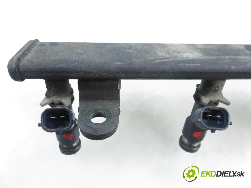 MITSUBISHI OUTLANDER I (CU_W) SUV 2003 118,00 2.4 4WD 160 (CU5W) - 4G69 2378,00 lišta vstřikovací  (Vstřikovací lišta)