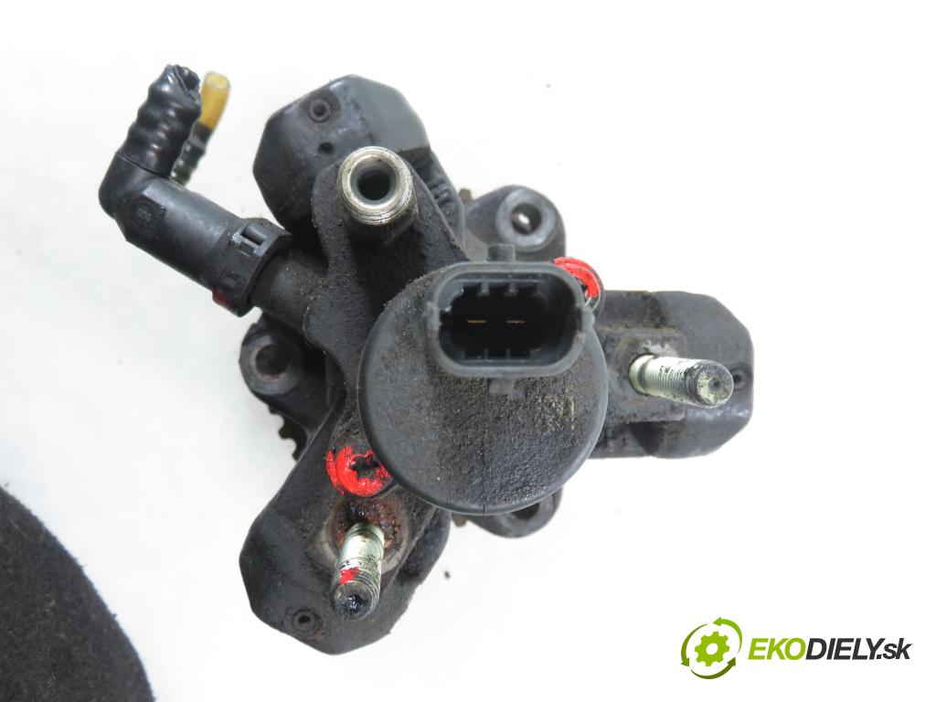 RENAULT SCENIC I (JA0/1_) MINIVAN 2000 75,00 1.9 dCi 102 - F9Q 732 1870,00 Pumpa vysokého tlaku 7700111010 ; 0445010018