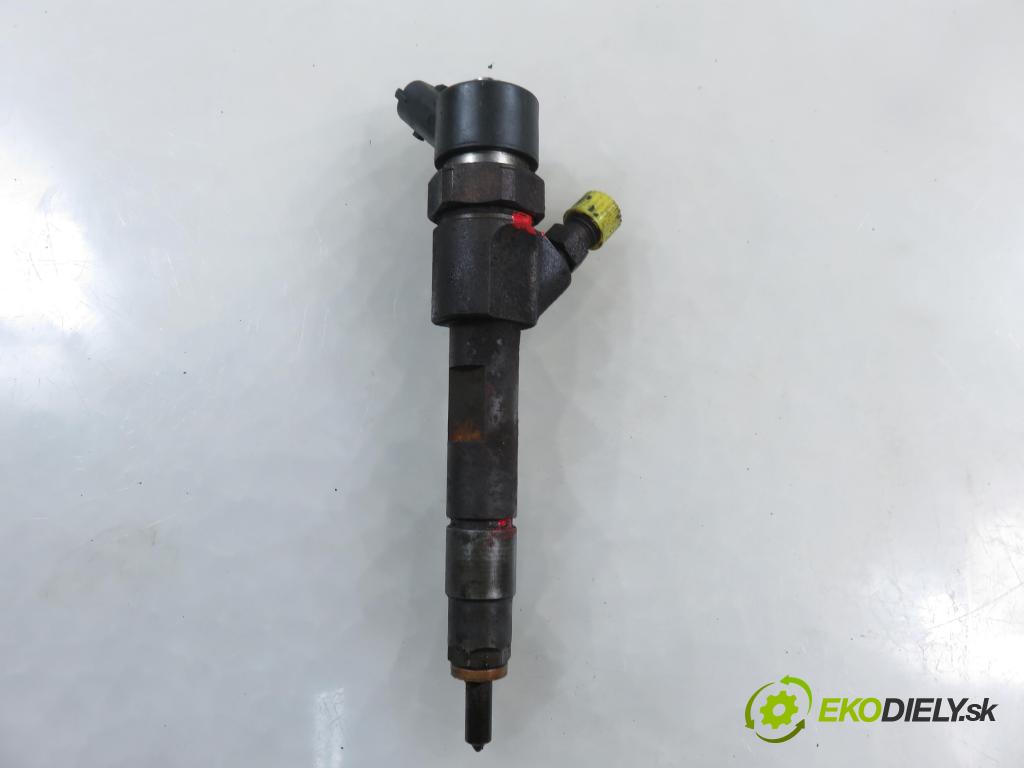 RENAULT SCENIC I (JA0/1_) MINIVAN 2000 75,00 1.9 dCi 102 - F9Q 732 1870,00 vstrekovač 0445110021 ; 7700111014 (Vstrekovač paliva)