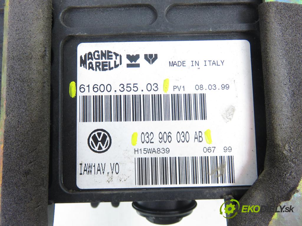 VW POLO (6N1) HB 1999 55,00 75 1.6 - AEE 1598,00 Riadiaca jednotka Motor 6160035503 ; 032906030AB