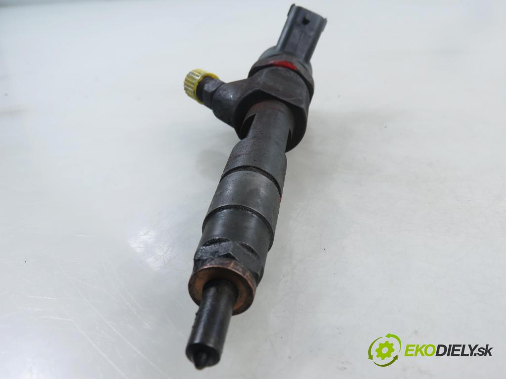 RENAULT SCENIC I (JA0/1_) MINIVAN 2000 75,00 1.9 dCi 102 - F9Q 732 1870,00 vstřikovač 0445110021 ; 7700111014 (Vstřikovač paliva)