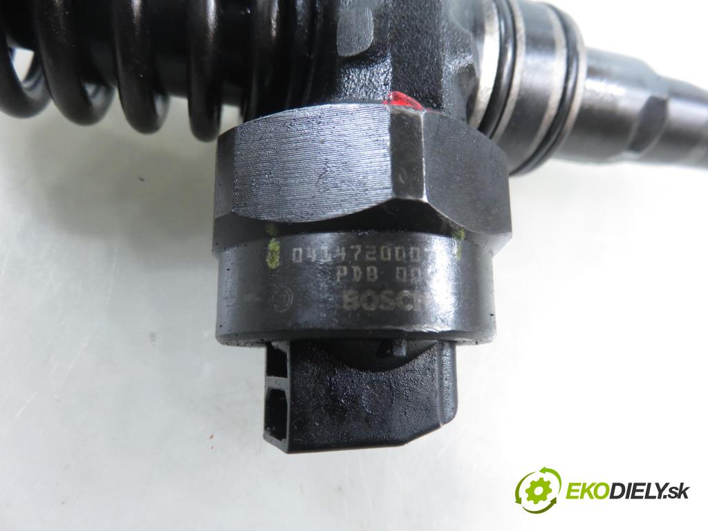 AUDI A4 Avant (8D5, B5) KOMBI 2000 85,00 1.9 TDI - AJM 1896,00 Vstrekovač 038130073F ; 0414720007 (Vstrekovač paliva)