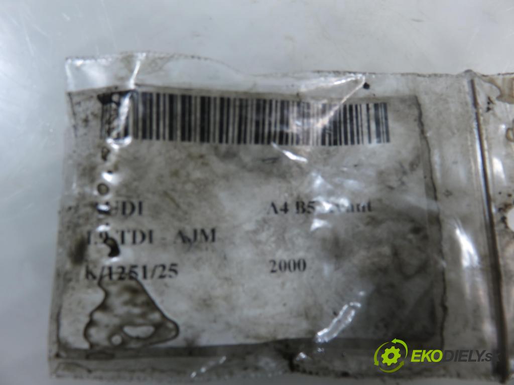 AUDI A4 Avant (8D5, B5) KOMBI 2000 85,00 1.9 TDI - AJM 1896,00 Vstrekovač 038130073F ; 0414720007 (Vstrekovač paliva)