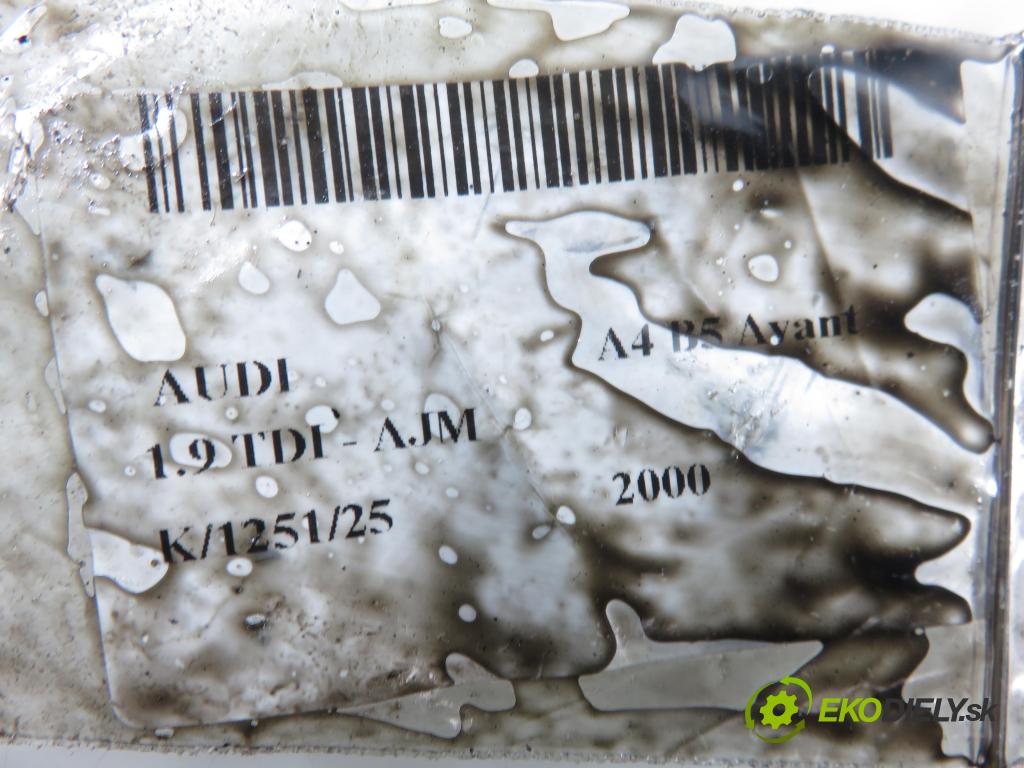 AUDI A4 Avant (8D5, B5) KOMBI 2000 85,00 1.9 TDI - AJM 1896,00 Vstrekovač 038130073F ; 0414720007 (Vstrekovač paliva)