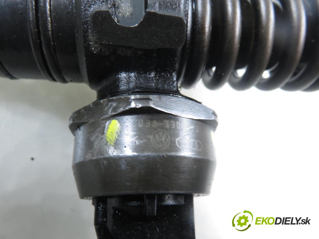 SEAT LEON (1M1) HB 2002 110,00 1.9 TDI PD 150 - ARL 1896,00 Vstrekovač 038130073AL (Vstrekovač paliva)