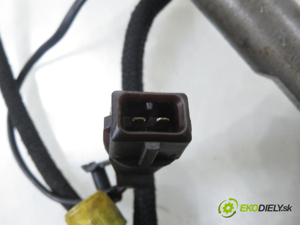 AUDI A4 (8D2, B5) SEDAN 2000 66,00 1.9 TDI - AHU 1896,00 Vstrekovacie ventily 028130201J ; 028130201G (Vstrekovací ventil)