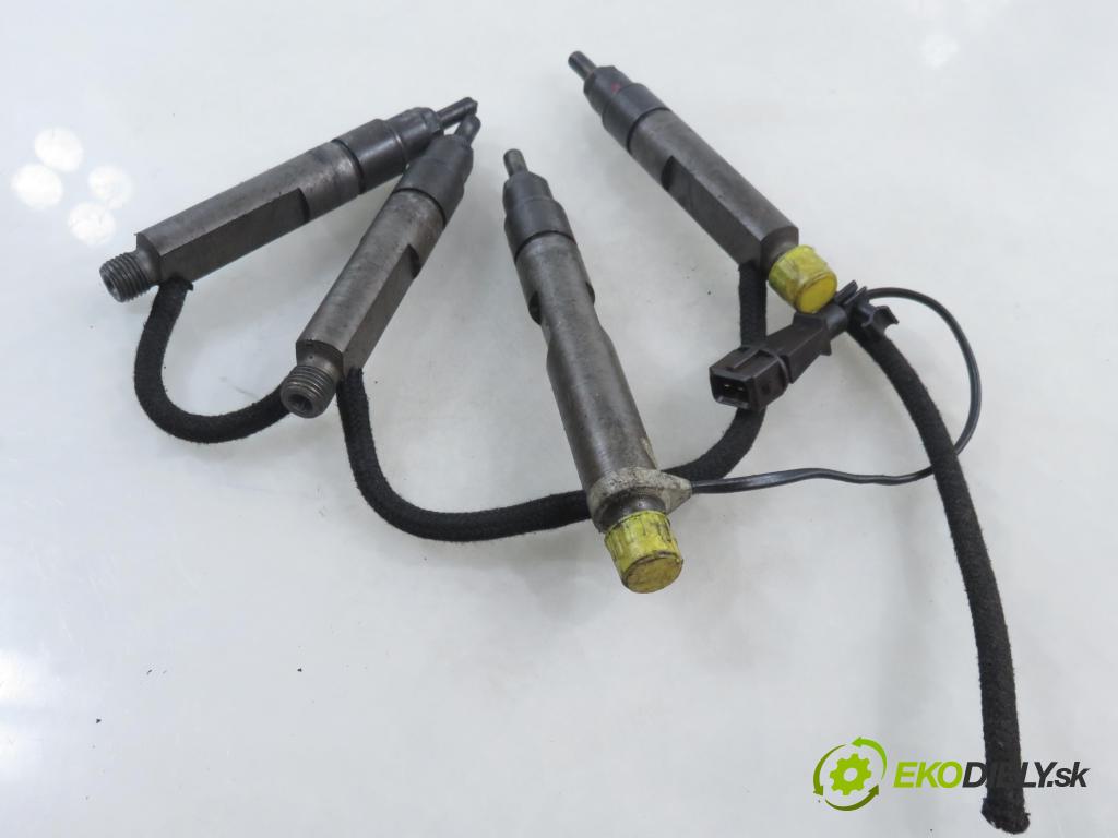 AUDI A4 (8D2, B5) SEDAN 2000 66,00 1.9 TDI - AHU 1896,00 Vstrekovacie ventily 028130201J ; 028130201G (Vstrekovací ventil)