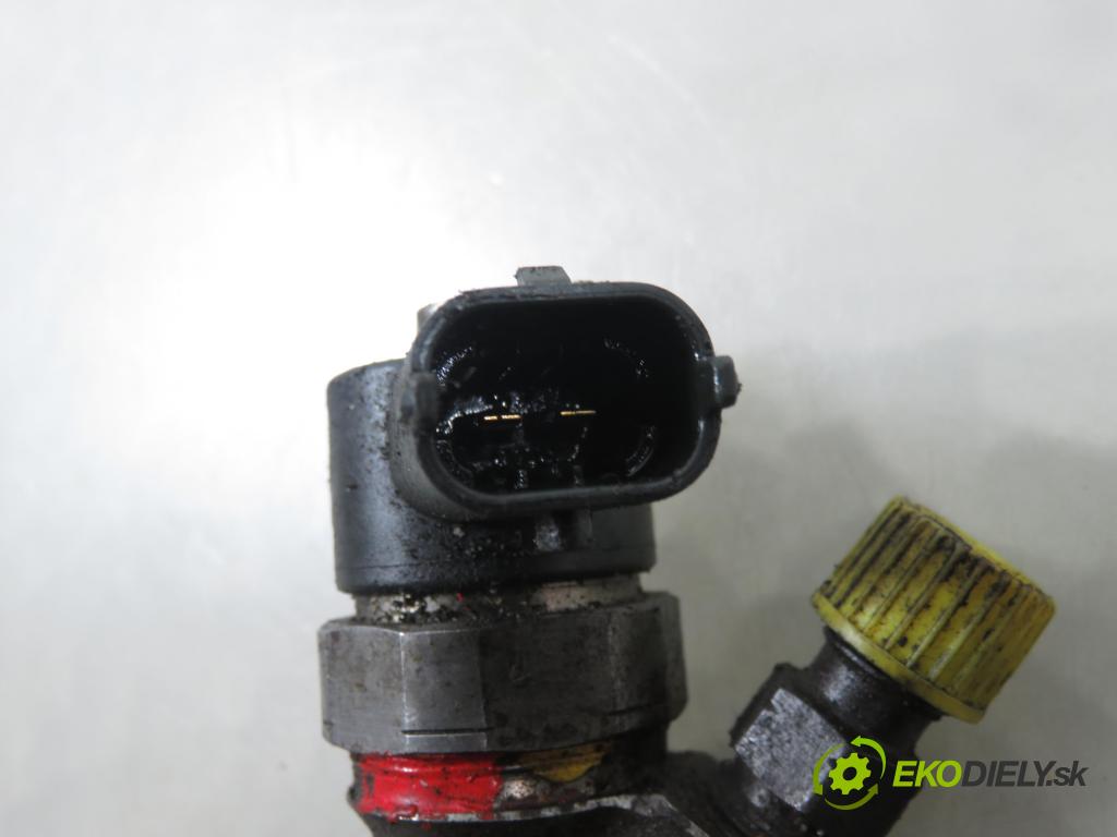 OPEL VIVARO A Skrzynia (X83) FURGON 2005 99,00 2.5 DTI 135 - G9U 730 2464,00 vstřikovač 0445110087 ; 8200101135 (Vstřikovač paliva)