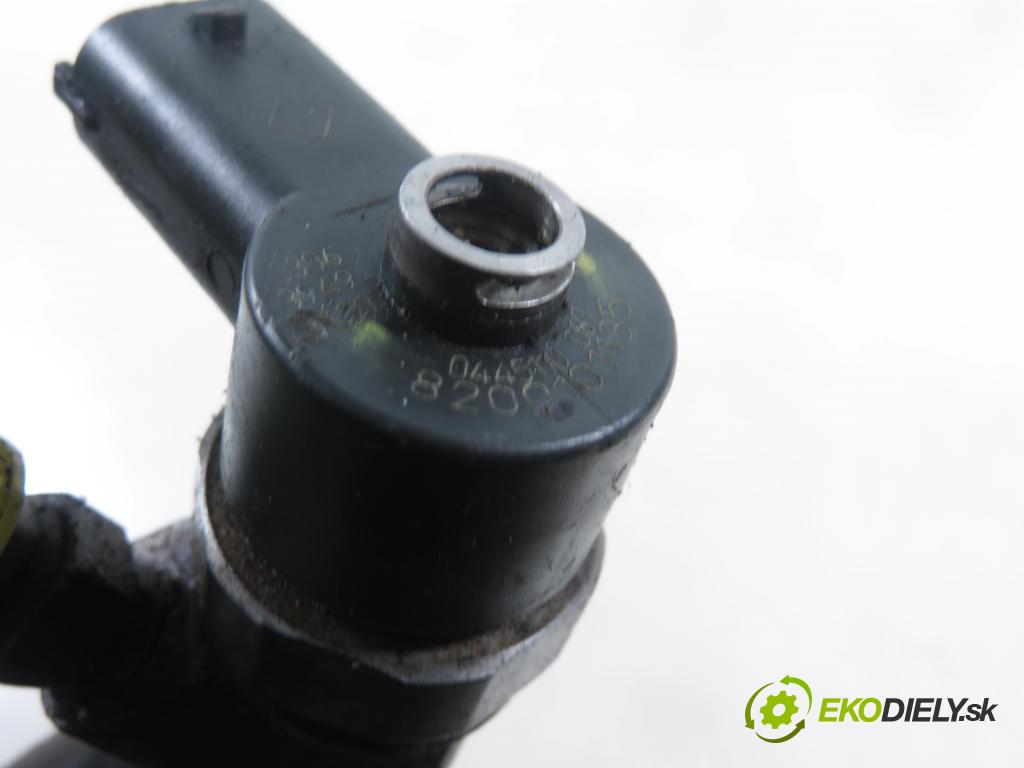 OPEL VIVARO A Skrzynia (X83) FURGON 2005 99,00 2.5 DTI 135 - G9U 730 2464,00 vstřikovač 0445110087 ; 8200101135 (Vstřikovač paliva)