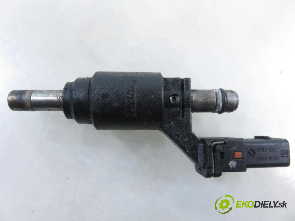 OPEL SIGNUM HB 2004 114,00 2.2 direct - Z 22 YH 2198,00 vstrekovač 24404012 (Vstrekovač paliva)