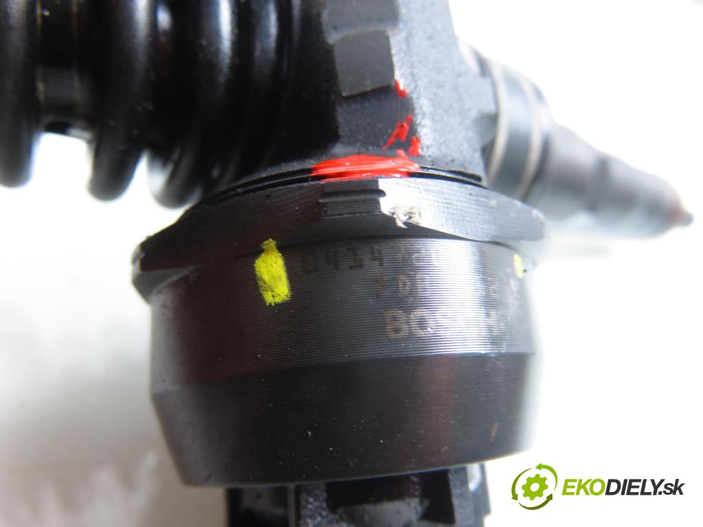 SEAT IBIZA III (6L1) HB 2003 74,00 1.9 TDI - ATD 1896,00 Vstrekovač 038130073AJ ; 0414720037 (Vstrekovač paliva)