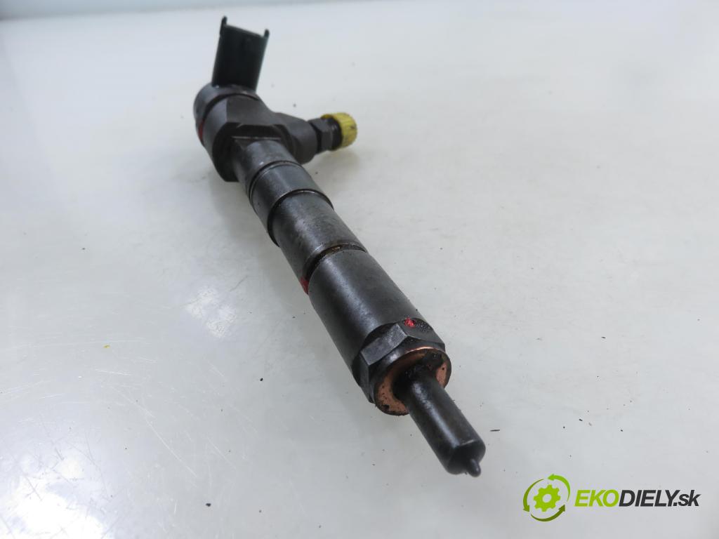 FIAT CROMA (194_) KOMBI 2006 110,00 1.9 D Multijet 150 - 939 A2.000 1910,00 vstřikovač 0445110243 (Vstřikovač paliva)