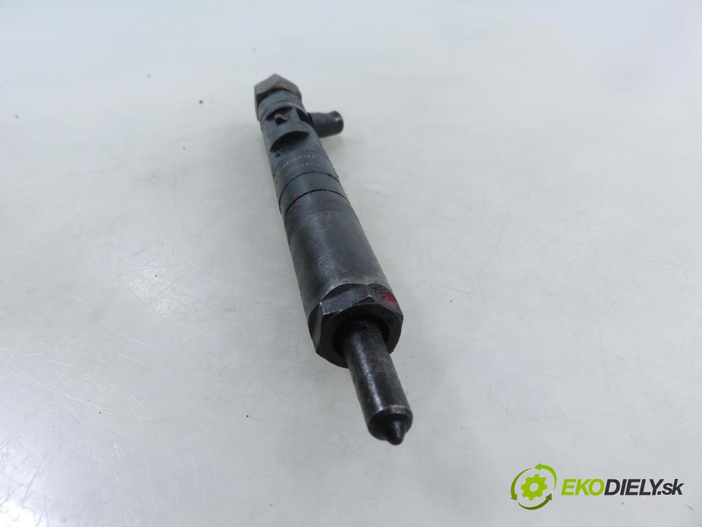 RENAULT KANGOO (KC0/1_) KOMBIVAN 2006 60,00 1.5 dCi 80 - K9K 702 1461,00 vstrekovač EJBR01801A ; 8200365186 ; 8200049873 (Vstrekovač paliva)