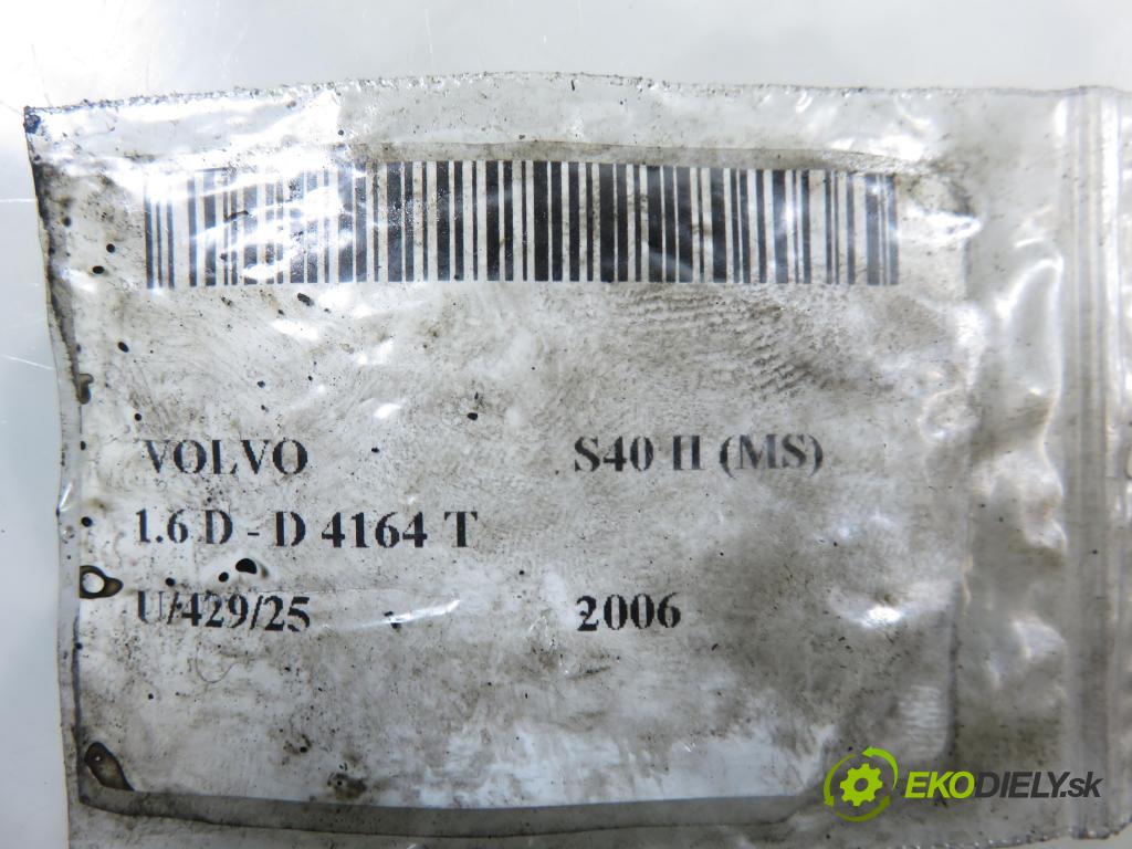VOLVO S40 II (MS) SEDAN 2006 81,00 1.6 D - D 4164 T 1560,00 vstrekovač 0445110259 (Vstrekovač paliva)
