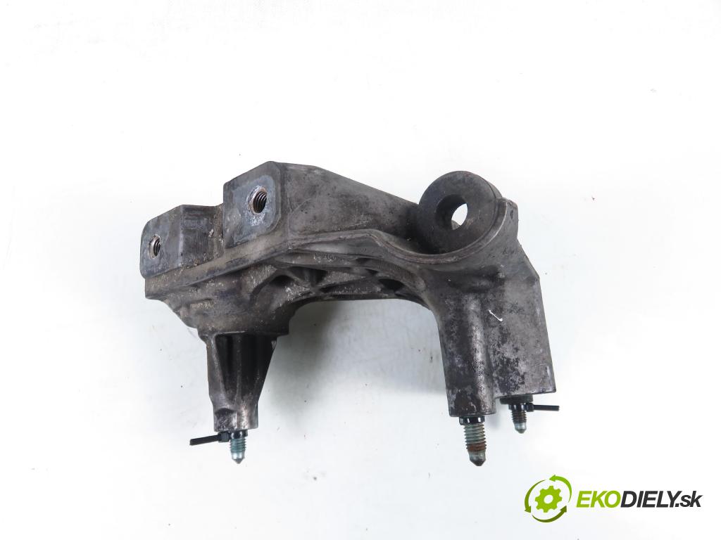 SEAT LEON (1M1) HB 2002 110,00 1.9 TDI PD 150 - ARL 1896,00 Uchytenie Motor 038199207AG