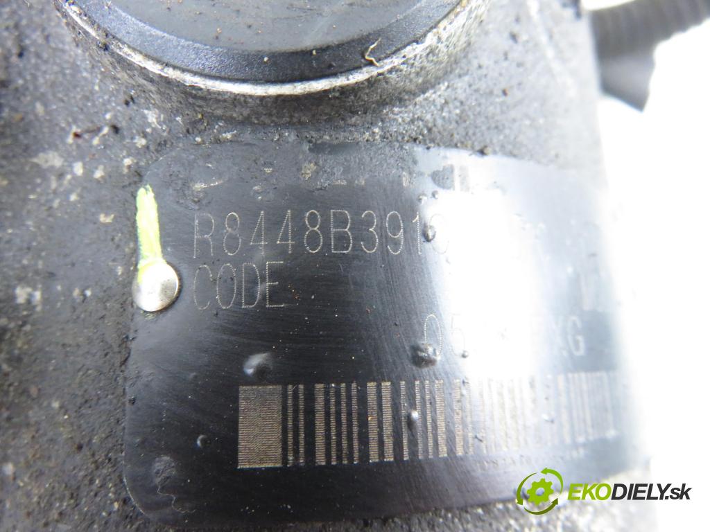 PEUGEOT PARTNER Skrzynia (5_, G_) FURGON 2004 51,00 1.9 D - WJY (DW8B) 1868,00 pumpa vstřikovací R8448B391C (Vstřikovací čerpadlo)