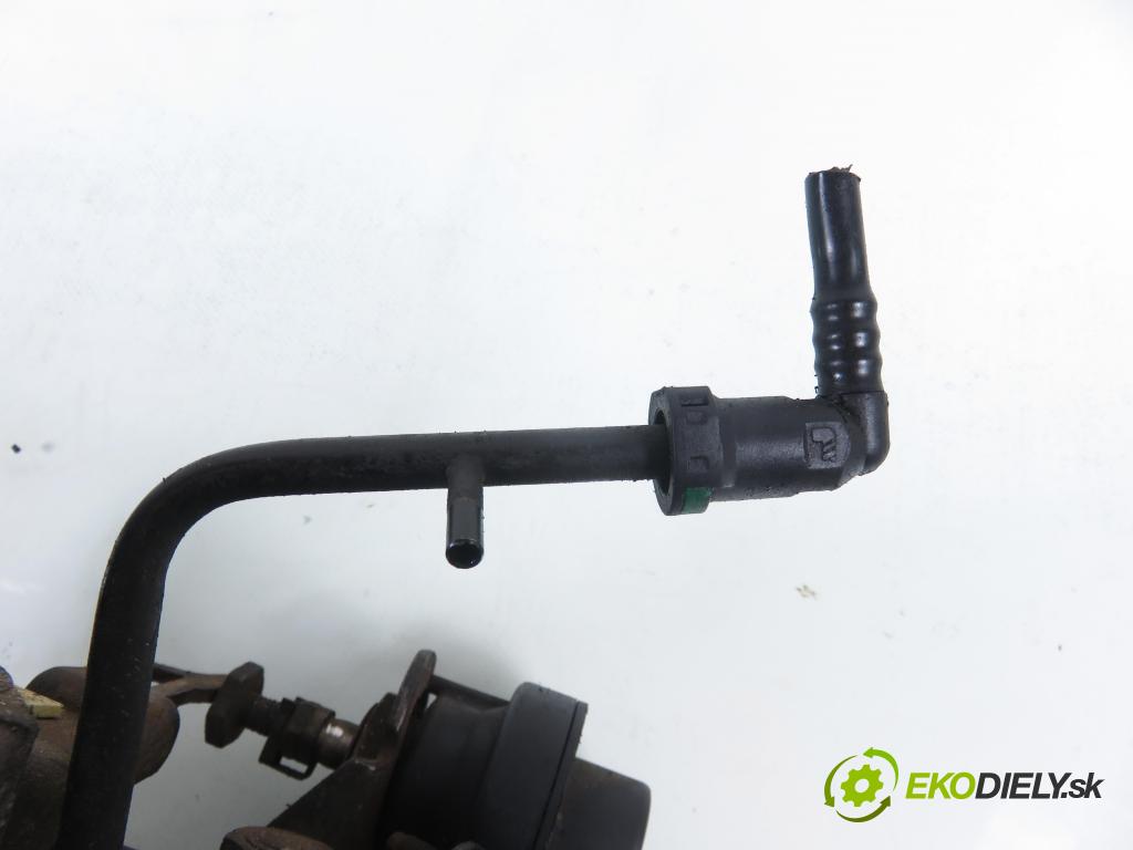 PEUGEOT PARTNER Skrzynia (5_, G_) FURGON 2004 51,00 1.9 D - WJY (DW8B) 1868,00 pumpa vstřikovací R8448B391C (Vstřikovací čerpadlo)