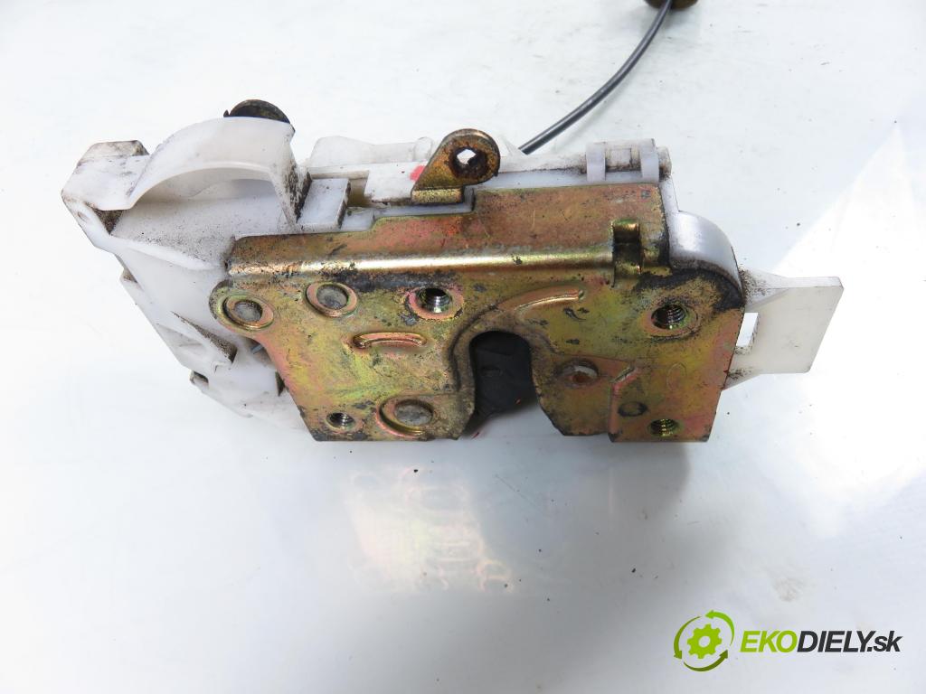 FORD MONDEO III Turnier (BWY) KOMBI 2003 85,00 2.0 16V TDCi 115 - HJBA 1998,00 zámok XS41A21813DE