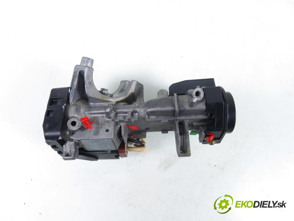 HONDA JAZZ II (GD_, GE3, GE2) HB 2003 61,00 1.3 (GD1) - L13A1 1339,00 spinačka  (Spínacia skrinka)