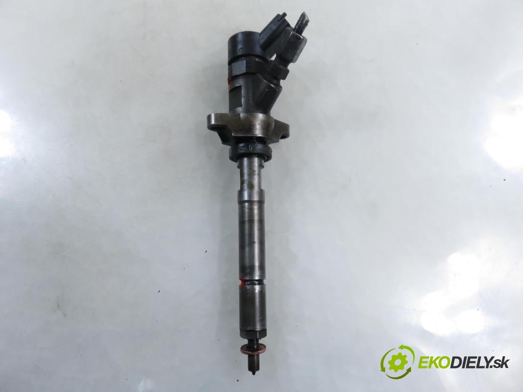 PEUGEOT PARTNER Combispace (5F) KOMBIVAN 2006 66,00 1.6 HDi 90 - 9HX 1560,00 vstrekovač 0445110239 (Vstrekovač paliva)