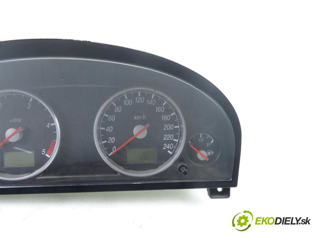 FORD MONDEO III Turnier (BWY) KOMBI 2003 85,00 2.0 16V TDCi 115 - HJBA 1998,00 Prístrojovka elektrický 1S7F10849JF