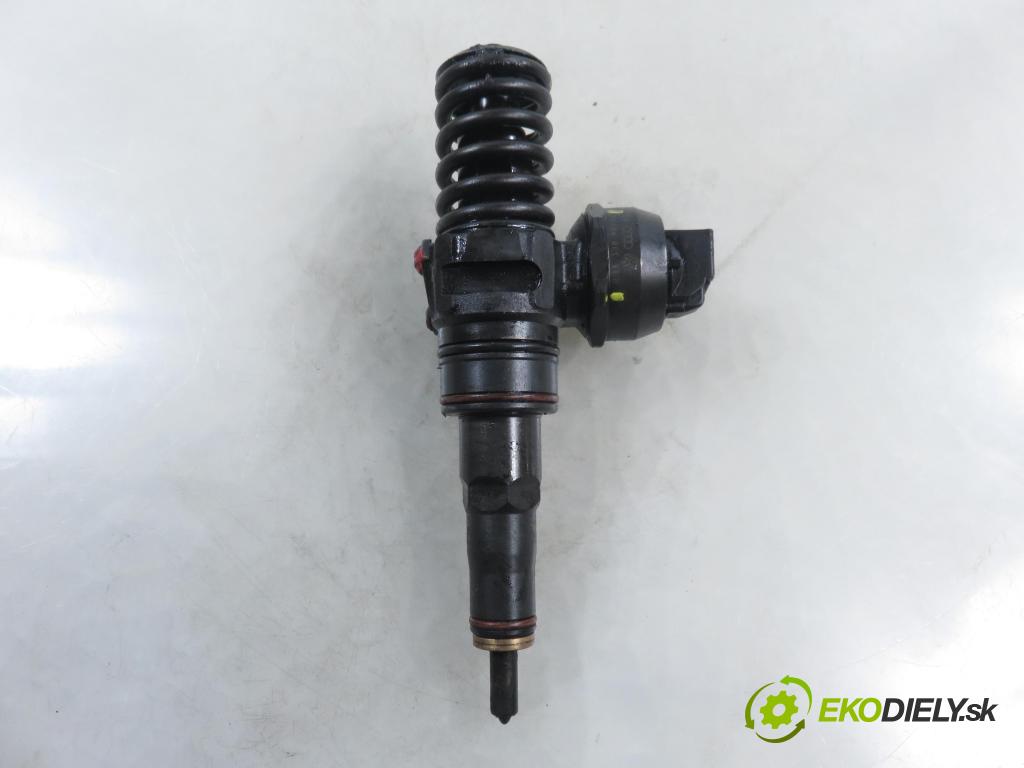 SKODA FABIA I Combi (6Y5) KOMBI 2002 74,00 1.9 TDI - ATD 1896,00 Vstrekovač 038130073AJ ; 0414720037 (Vstrekovač paliva)