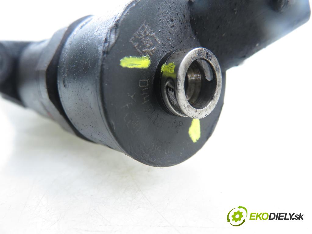 PEUGEOT PARTNER Combispace (5F) KOMBIVAN 2006 66,00 1.6 HDi 90 - 9HX 1560,00 vstřikovač 0445110239 (Vstřikovač paliva)