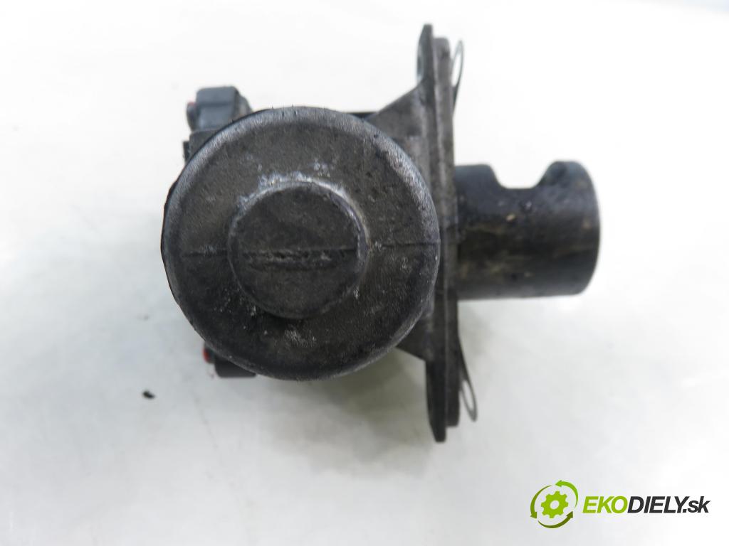 RENAULT SCENIC II (JM0/1_) MINIVAN 2007 63,00 1.5 dCi (JM1F) - K9K 724 1461,00 VENTIL EGR 70036805 ; 8200282949 ; 8200550361