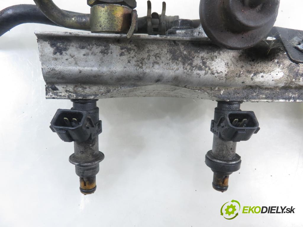 HONDA HR-V (GH) CROSSOVER 2004 91,00 1.6 16V 4WD (GH2, GH4) - D16W5 1590,00 lišta vstřikovací  (Vstřikovací lišta)