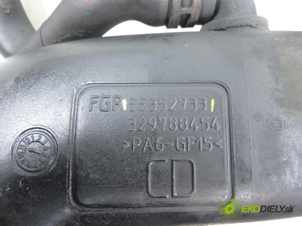 OPEL ZAFIRA B (A05) MINIVAN 2005 88,00 1.9 CDTI 8V 120 - Z 19 DT 1910,00 Rúra prívodu vzduchu 55352733