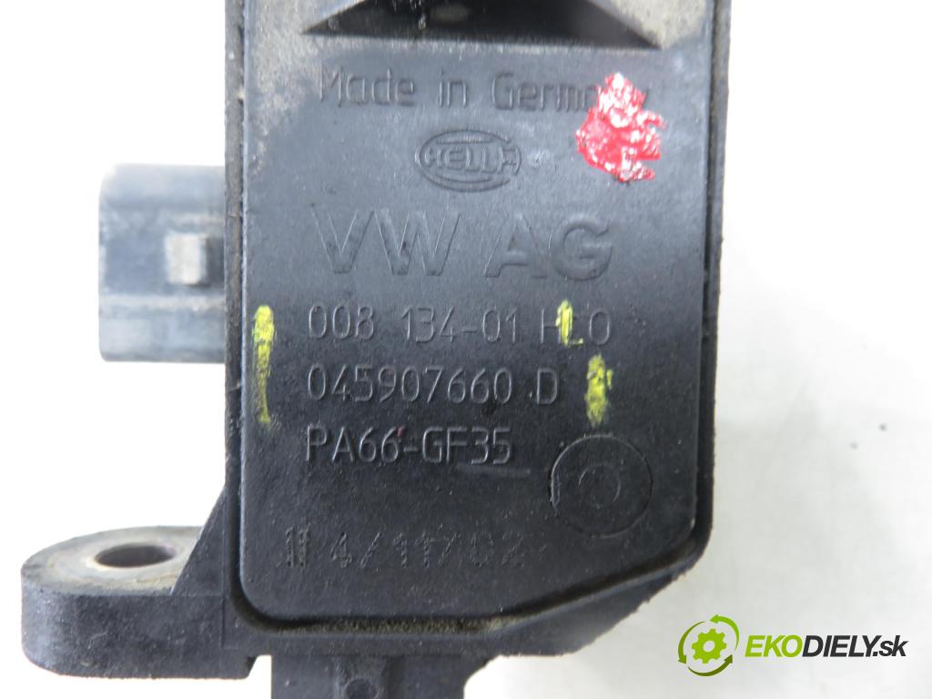 VW POLO (9N_) HB 2002 47,00 1.2 12V 64 - AZQ 1198,00 Snímač oleja 045907660D ; 00813401