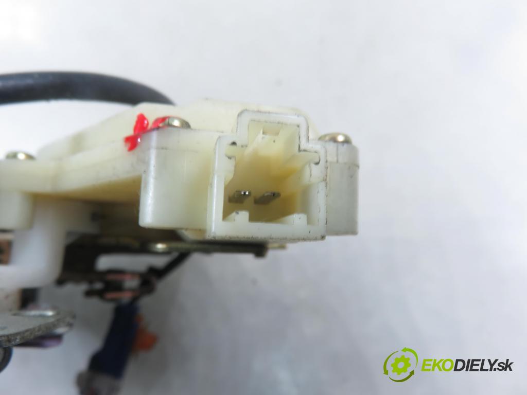 HONDA JAZZ II (GD_, GE3, GE2) HB 2003 61,00 1.3 (GD1) - L13A1 1339,00 zámok dverí kufor EL.
