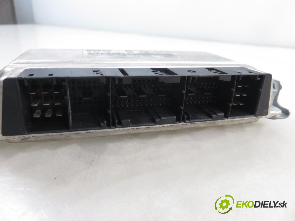HONDA JAZZ II (GD_, GE3, GE2) HB 2003 61,00 1.3 (GD1) - L13A1 1339,00 Riadiaca jednotka Motor 0261207983