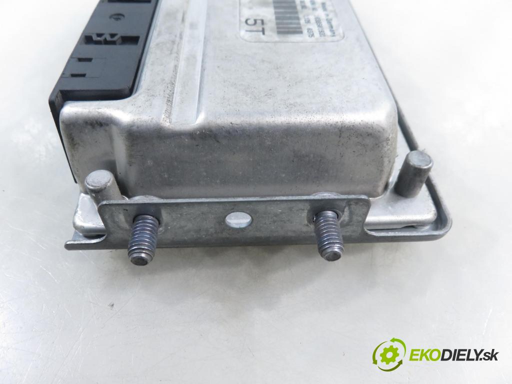 HONDA JAZZ II (GD_, GE3, GE2) HB 2003 61,00 1.3 (GD1) - L13A1 1339,00 Riadiaca jednotka Motor 0261207983