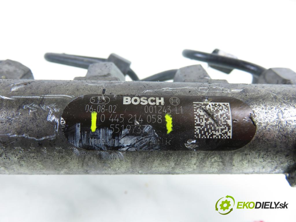 FIAT CROMA (194_) KOMBI 2006 110,00 1.9 D Multijet 150 - 939 A2.000 1910,00 Lišta vstrekovacia 0445214058 (Vstrekovacia lišta)