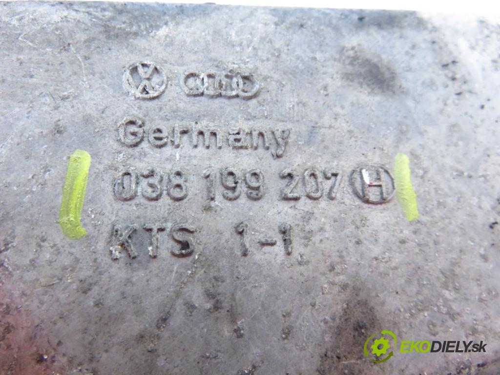 AUDI A3 (8L1) HB 1996 92,00 1.8 - AGN 1781,00 Uchytenie Motor 038199207H