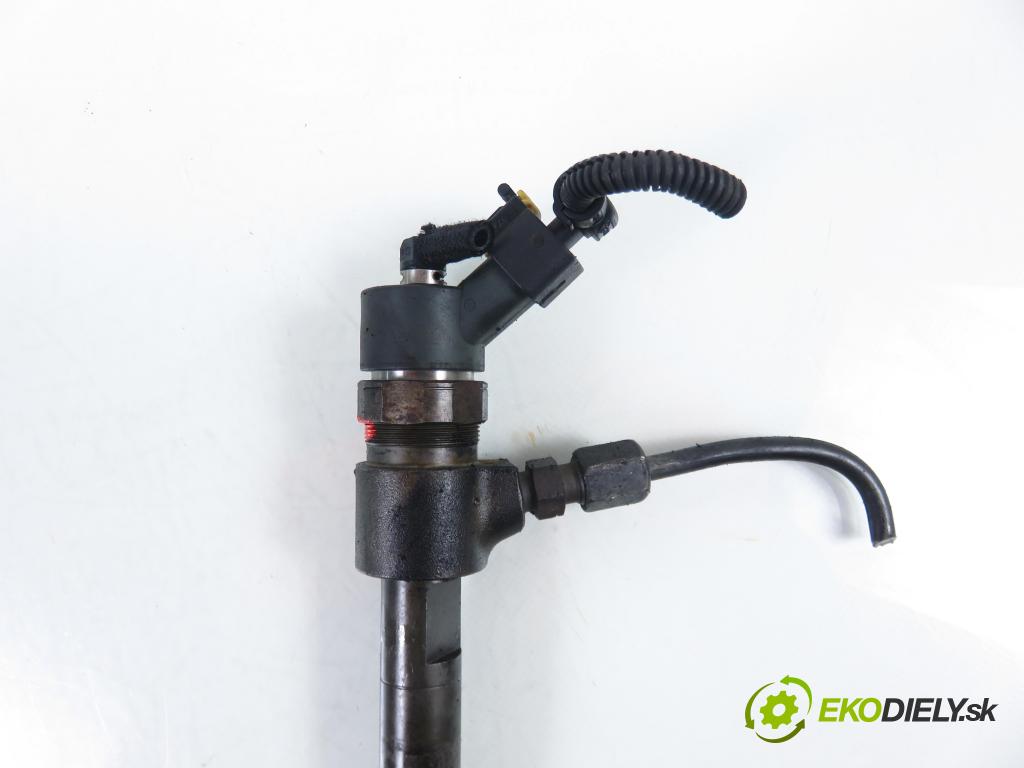 OPEL ASTRA H (A04) HB 2006 88,00 1.9 CDTI - Z 19 DT 1910,00 vstrekovač 0445110165 (Vstrekovač paliva)