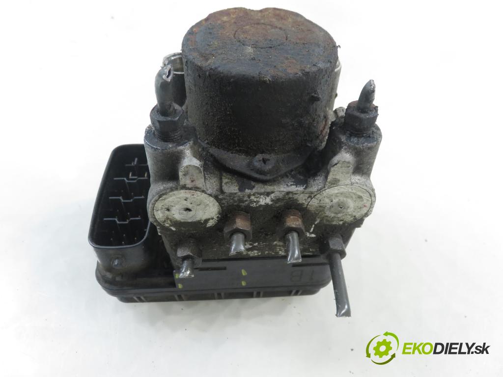 TOYOTA RAV 4 II (_A2_) SUV 2003 85,00 2.0 D-4D 4WD 116 - 1CD-FTV 1995,00 Pumpa ABS 1338000020 ; 4451042080 (Pumpa ABS)