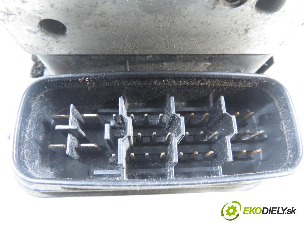 TOYOTA RAV 4 II (_A2_) SUV 2003 85,00 2.0 D-4D 4WD 116 - 1CD-FTV 1995,00 Pumpa ABS 1338000020 ; 4451042080 (Pumpa ABS)